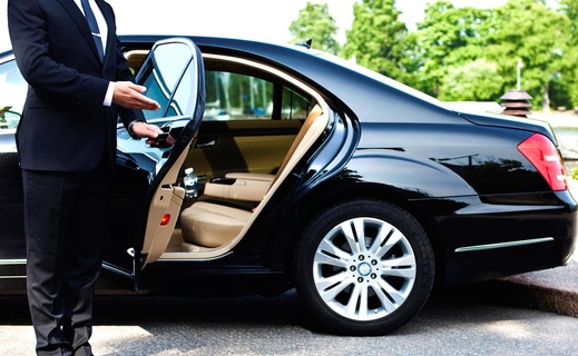 Read more about the article CHARLESTON AIRPORT LIMO SERVICE​